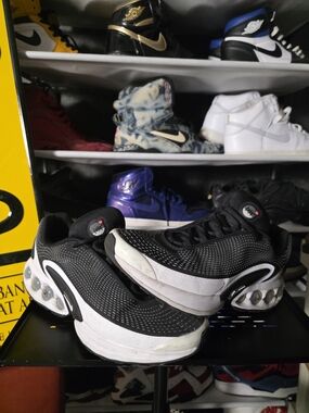 🔥 Nike Air Max DN Panda Black and White Men’s Size 11 Athletic Shoes Hot!